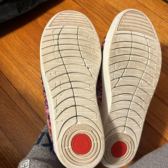 Fitflop flower leather sneakers size 6.5 - Picture 6 of 7